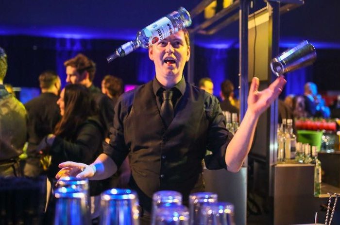 Flair bartender