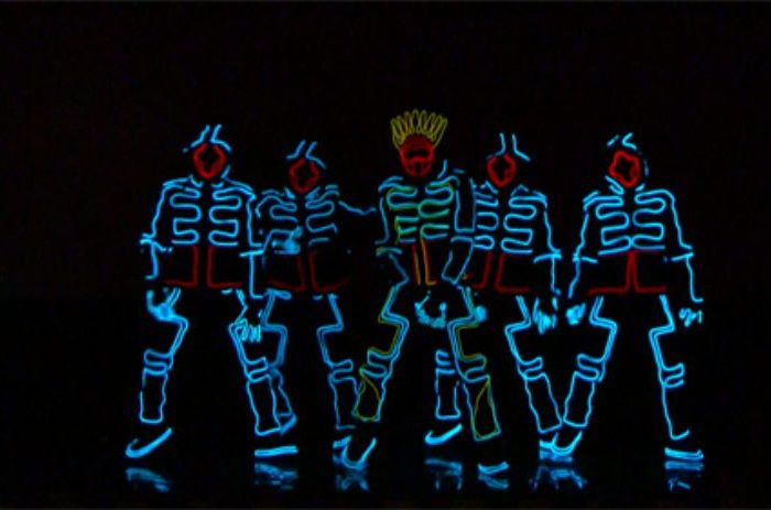 LEDs Tron dancers