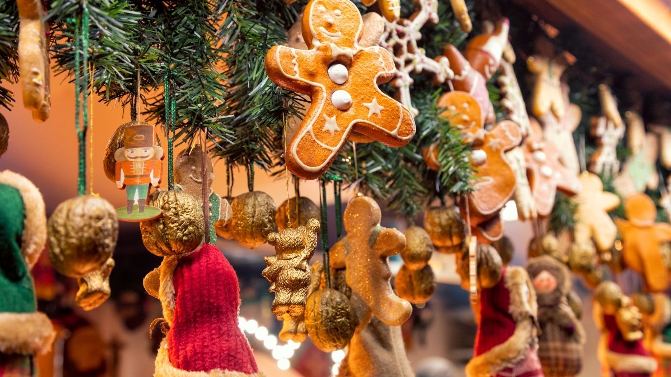 Christmas Decor Rental Dubai